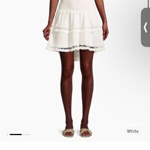 Pexito white embroidered skirt